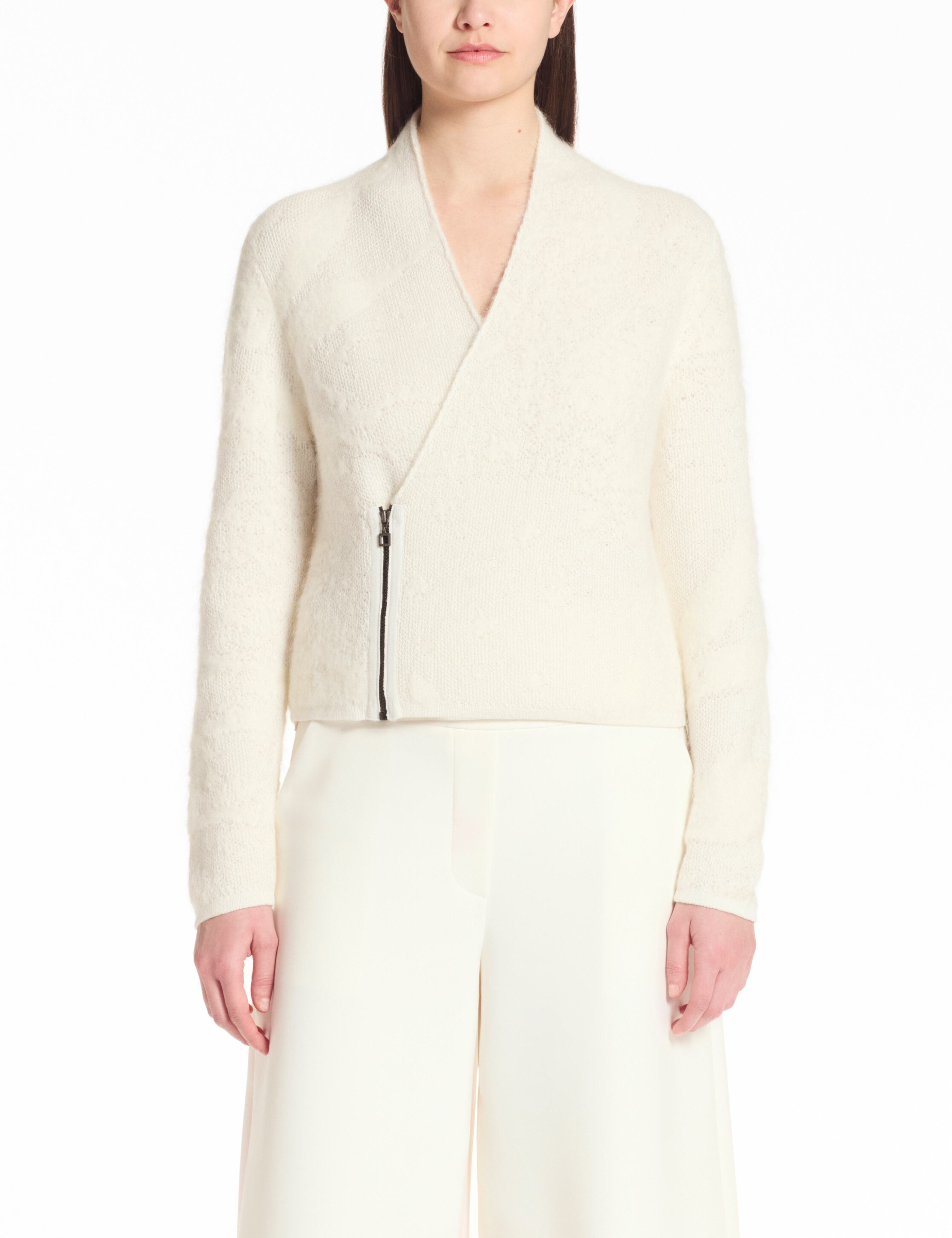 Cygne ファンシートップス Sara ホワイト White cropped cardigan – plush jacquard by Sarah Pacini