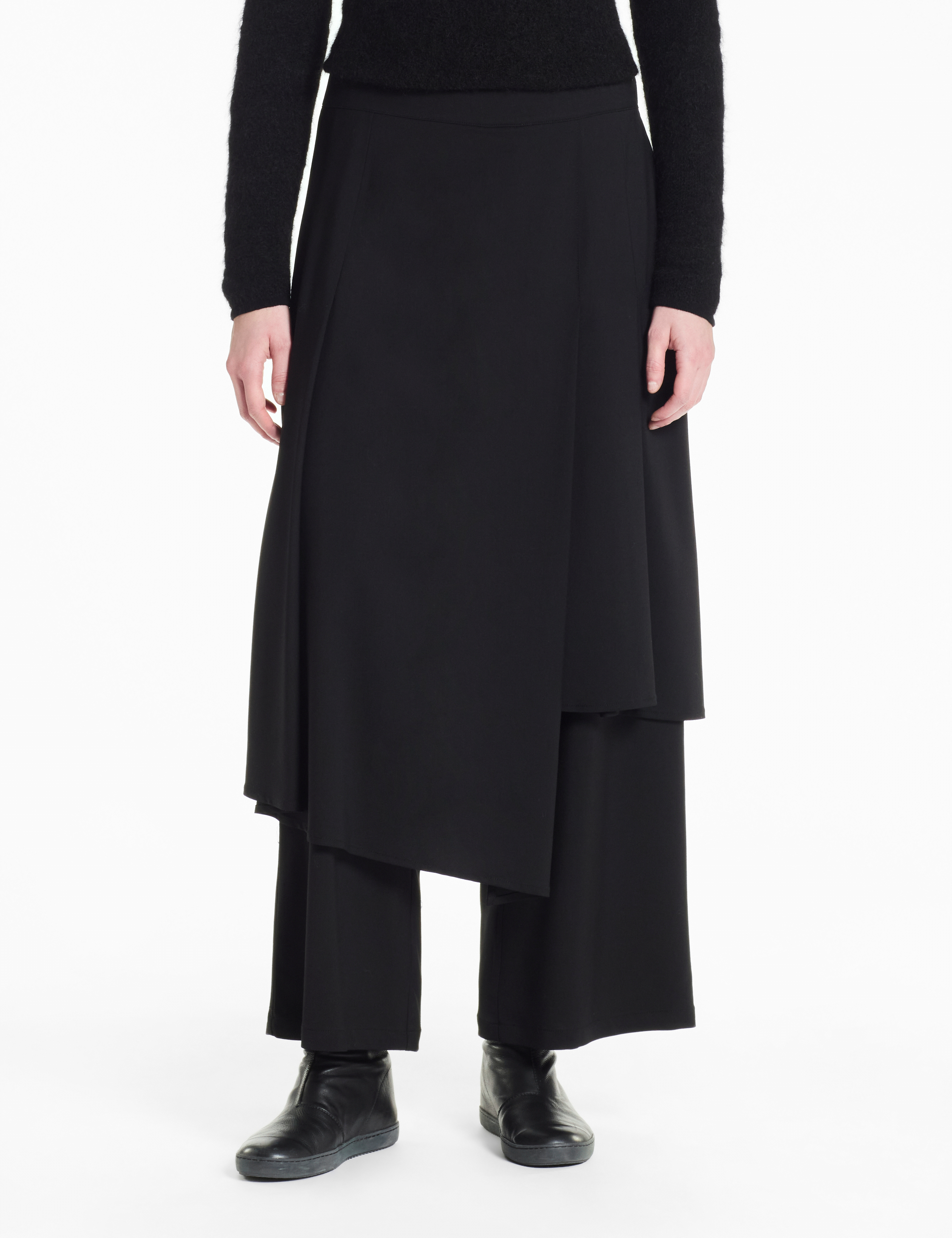 Black wrap pants – stretch gabardine by Sarah Pacini