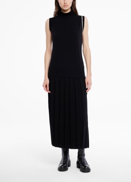 Sarah Pacini Knit dress - sharp pleats