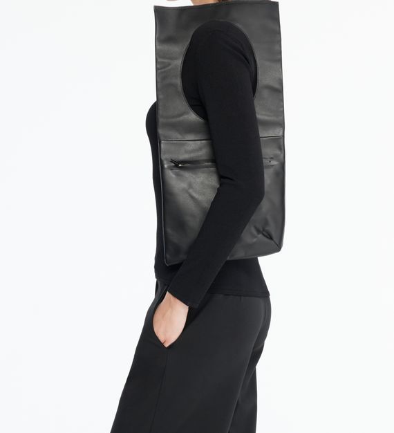 Sarah Pacini Leather shoulder bag - shoulder - front